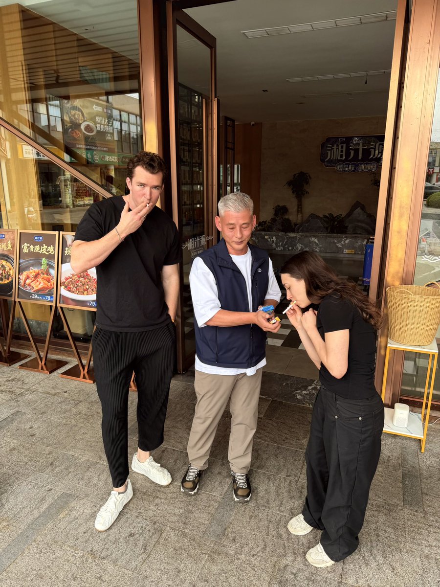 Zac Valles tweet media