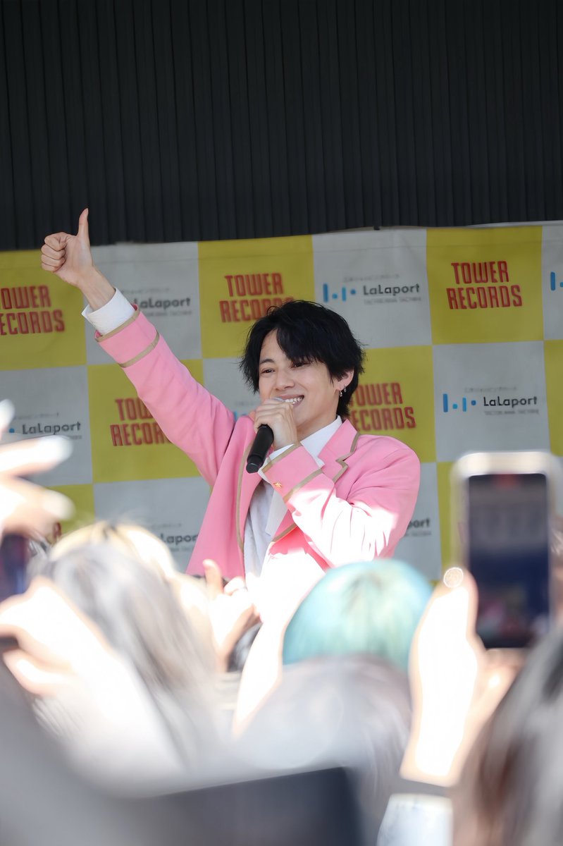 かな(低浮上) tweet media