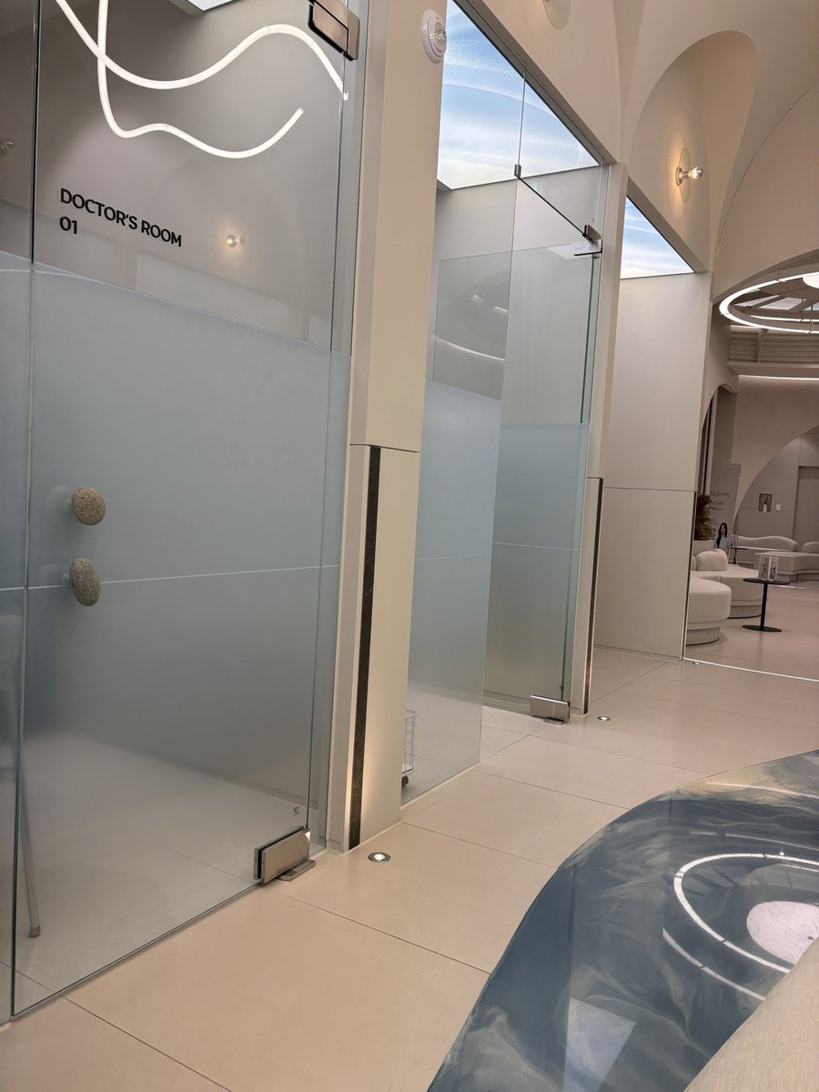 紅茶ん8886 tweet media