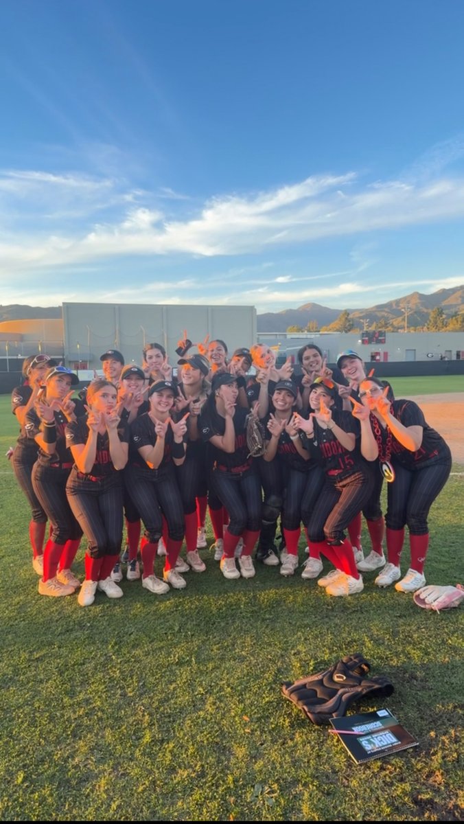210PrepSports's tweet photo. Softball: @Tartan_Softball 16, Walnut 0 in five innings. @GHighAthletics https://t.co/R3j8R7fEiY https://t.co/0vJhBYwwCT