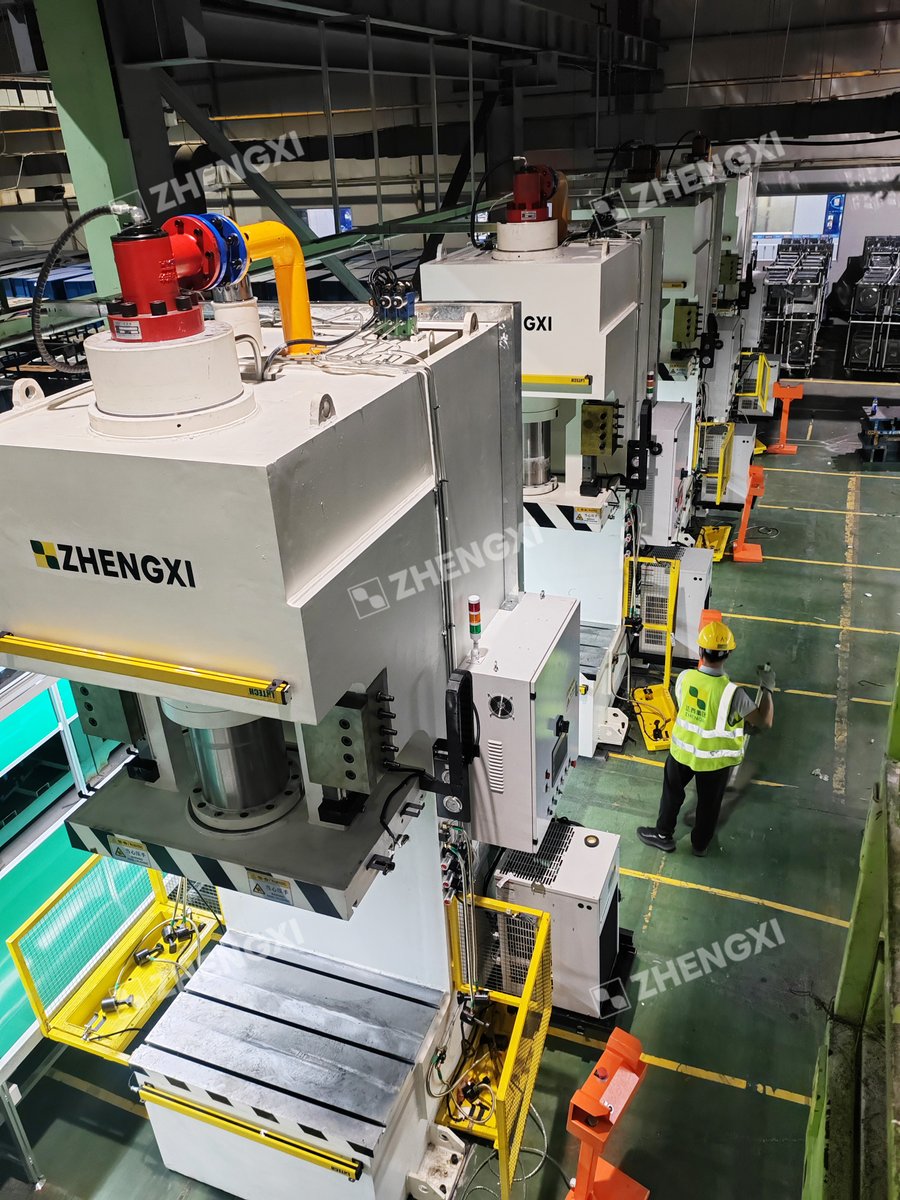 Zhengxi888's tweet image. 🏭 Customer case: Zhengxi supports a kitchen appliance manufacturer with multiple 200T single-column presses, boosting stamping &amp;amp; deep drawing efficiency.
🌐 zx-hydraulic.com
📩 info@zhengxi.com
#zxhydraulic #metalstamping #deepdrawing #hydraulicpress