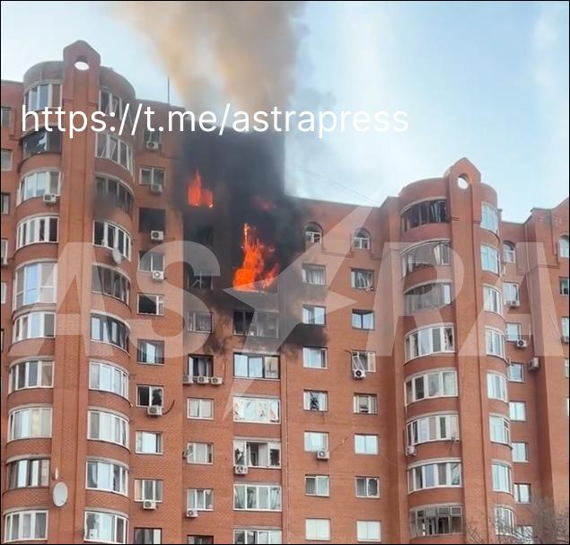 Пан Пачковский tweet media