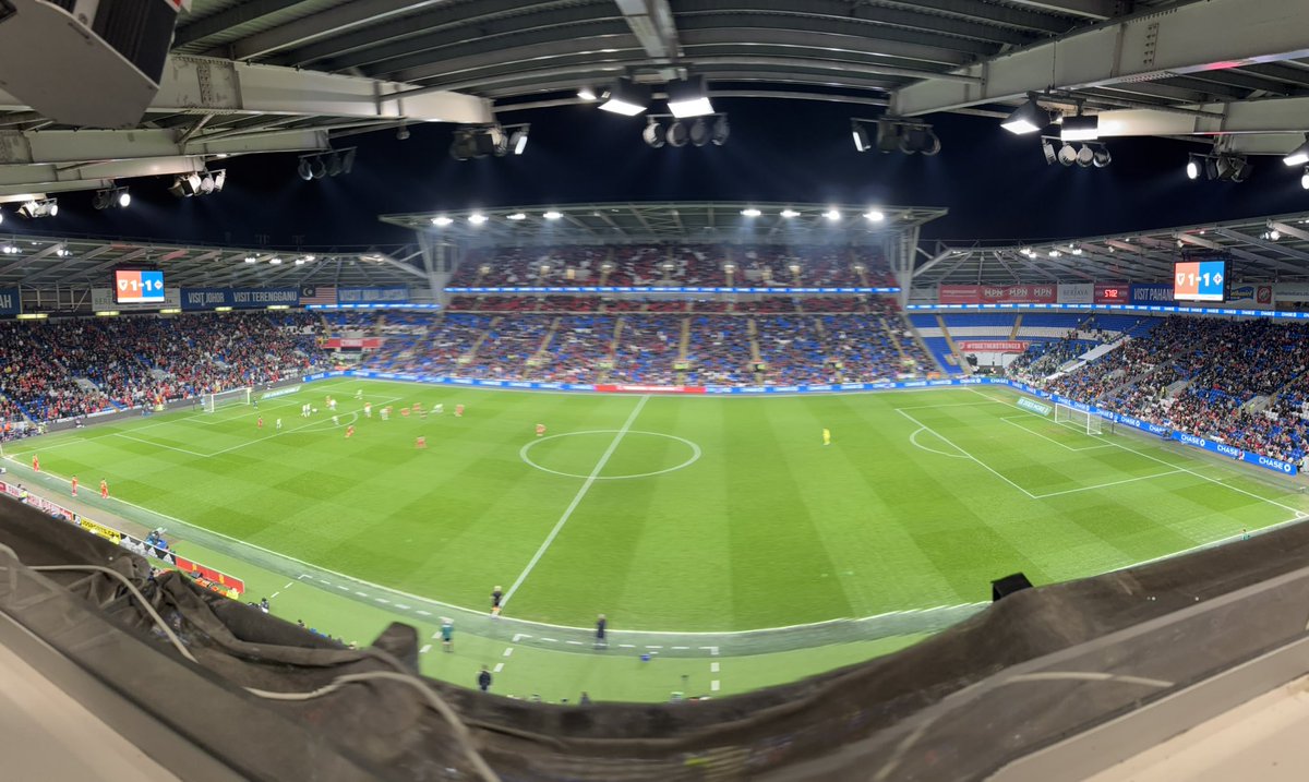 ianmtv's tweet image. Tuesday was the end of a week in Cardiff for end of European Qualifiers campaign with a friendly match - Wales v Northern Ireland.. thanks all, #greatcampagin #greatcrew #wales1 #wales2