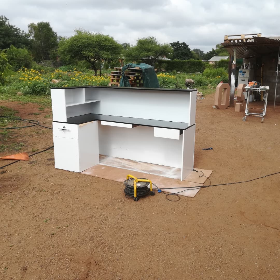 AronKash's tweet photo. Loago reception desk is a modern, two-tier white desk with a black top surface, designed for professional settings of your office. It features a sleek, minimalist style with black trim outlining the white front panels and top work area. 
Product code:17615
Price: P6999.00 https://t.co/Dk7sU1rjgy