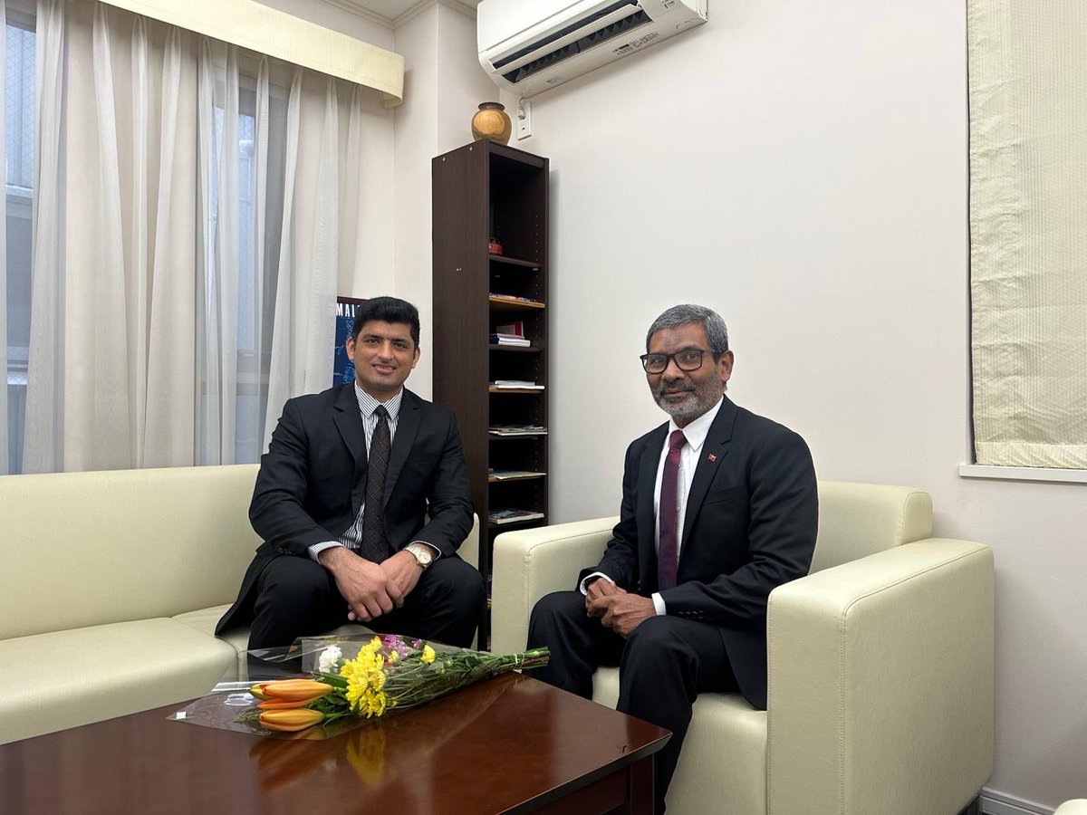 Maldives in Japan tweet media