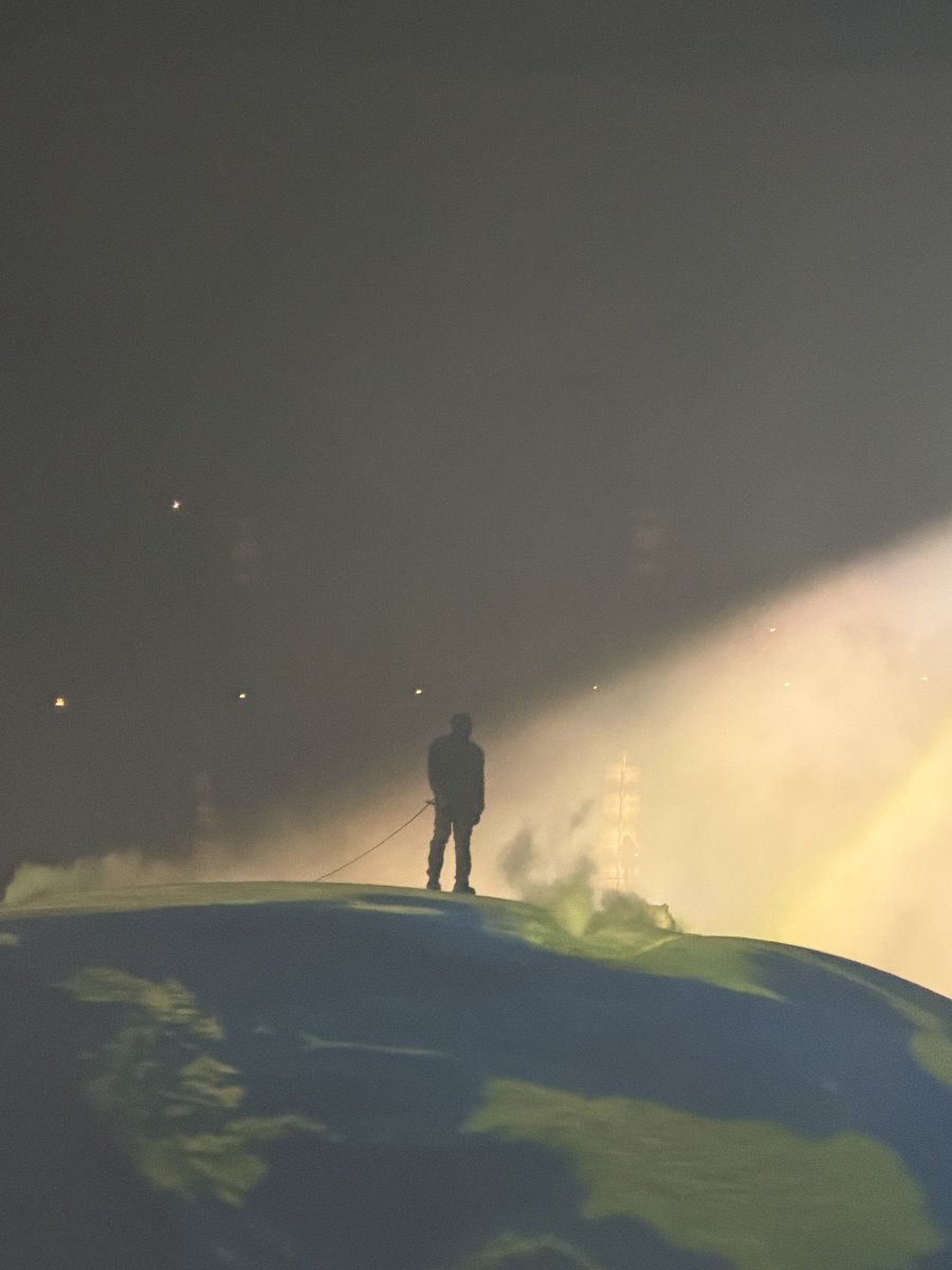 valentina tweet media