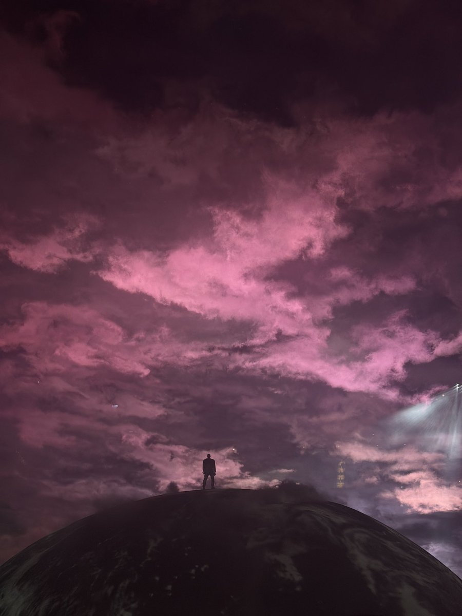 valentina tweet media