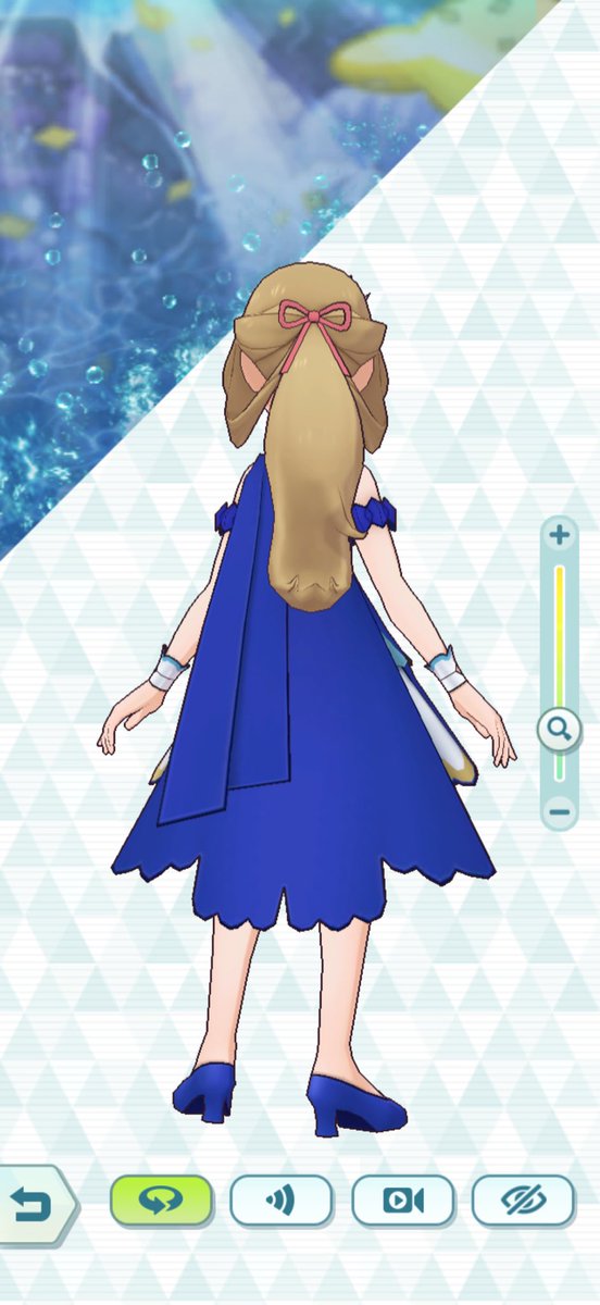後ろ姿 シンプルながらにかわいいのなんですか？？？？