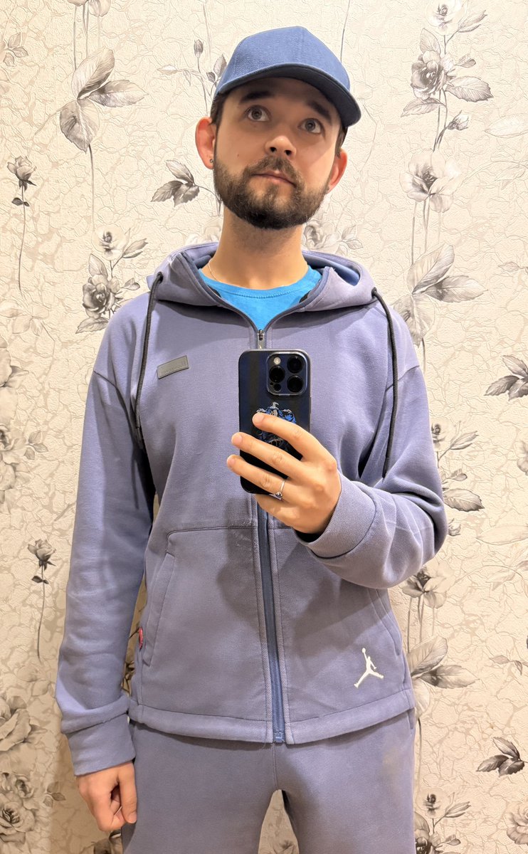 Илюша протоколюша tweet media