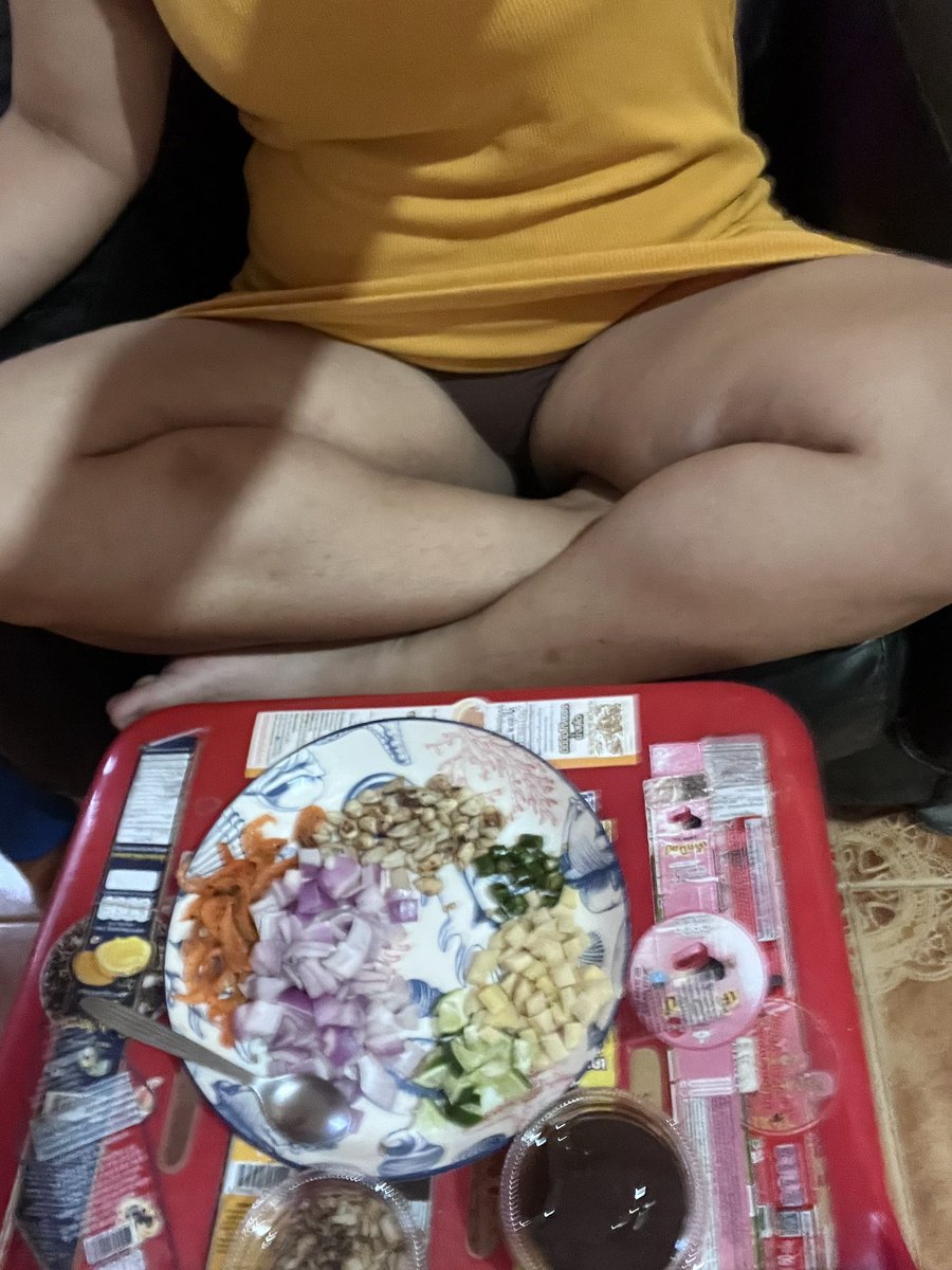 28yr virgin🌸💐💘🐷🎀 tweet media