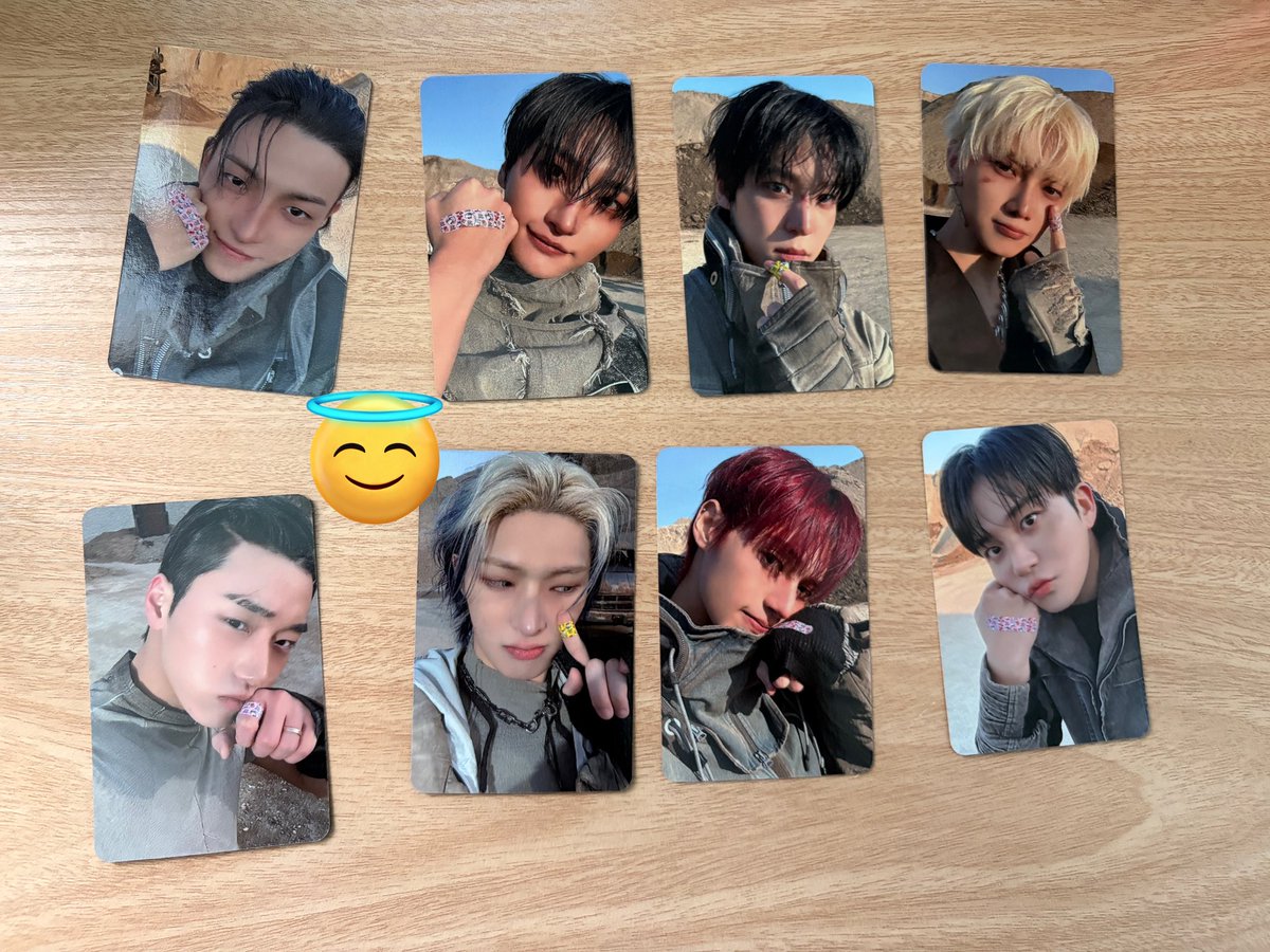 운 tweet media