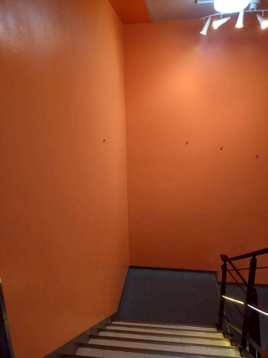 萬劇場（よろずげきじょう） tweet media