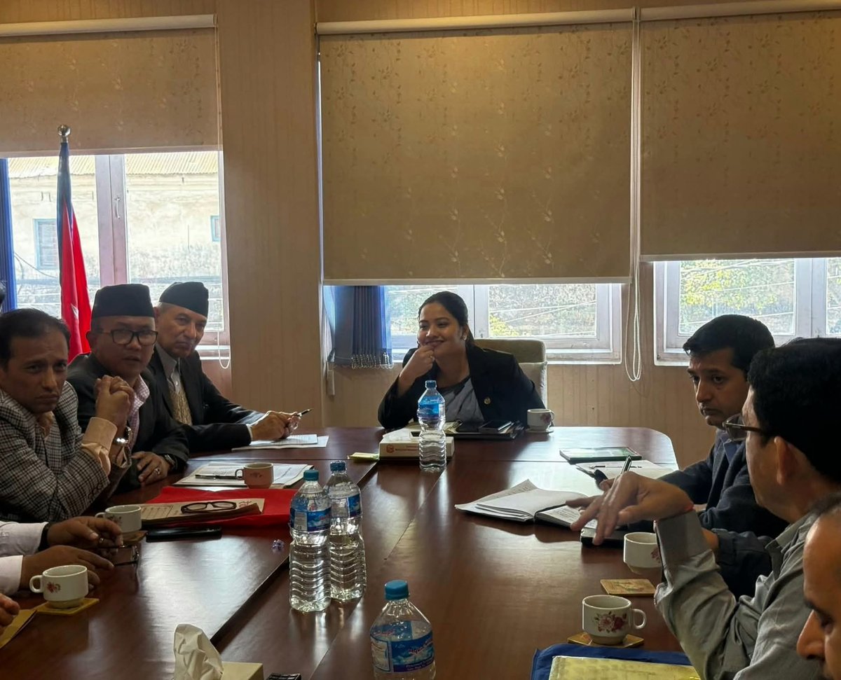 सहकारी पीडितहरूलाई पैसा फिर्ता दिने प्रक्रिया सुरु।
भूमि व्यवस्था, सहकारी तथा गरिबी निवारण मन्त्री प्रतिभा रावलले देशभरका सहकारी पीडितसँग प्रत्यक्ष छलफल सुरु गरेकी छन् ।