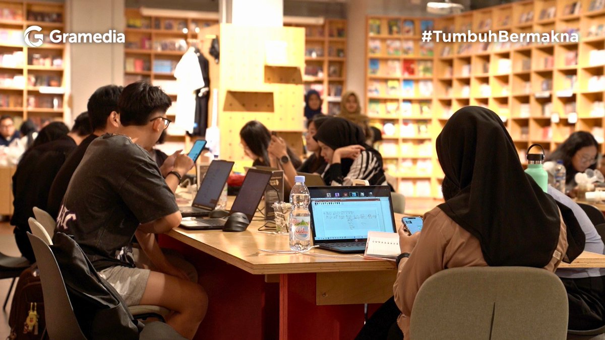 Gramedia tweet media