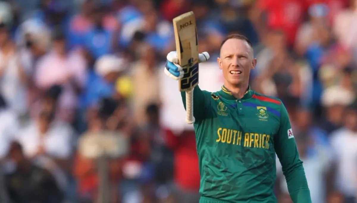 cric___guy's tweet photo. @Rassie72 Rassie van der Dussen across all formats:

Tests: 905 runs
ODIs: 2,424 runs
T20Is: 1,104 runs
📊 Total International Runs
👉 4,433 runs across all formats https://t.co/YjcFibq03C