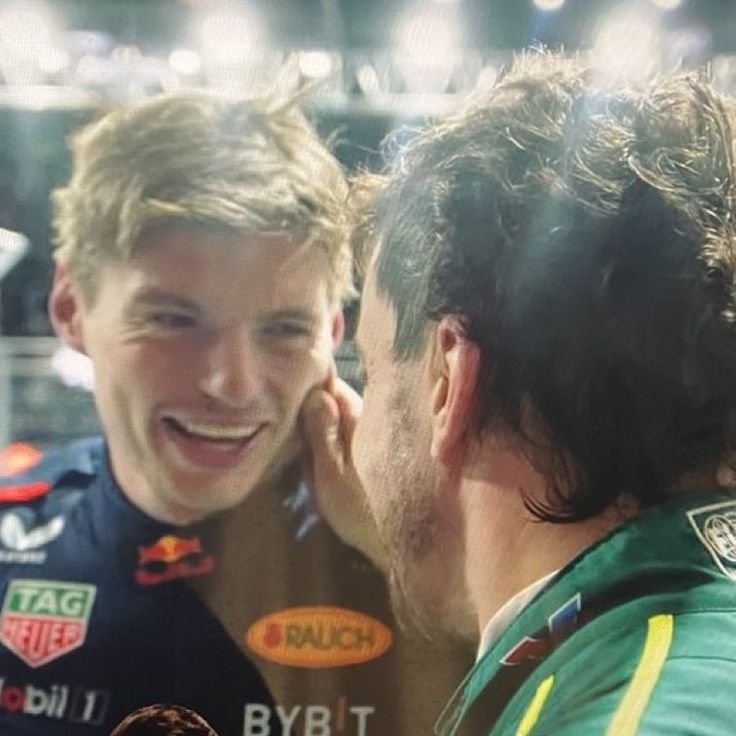 𝕆𝕕𝕖 tweet media