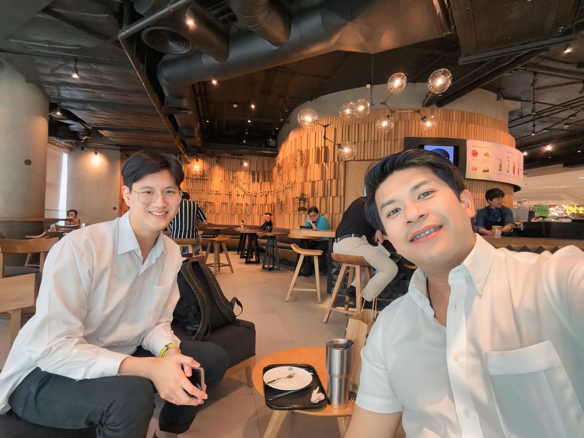 - กับน้องหมอเทอร์โบ หมออินเทินหล่อ
อัปเดตการงาน การเงิน และภาษีกันครับ - 
👨🏻‍⚕️🏥💰📸✅

#วางแผนการเงินสำหรับบุคลากรทางการแพทย์