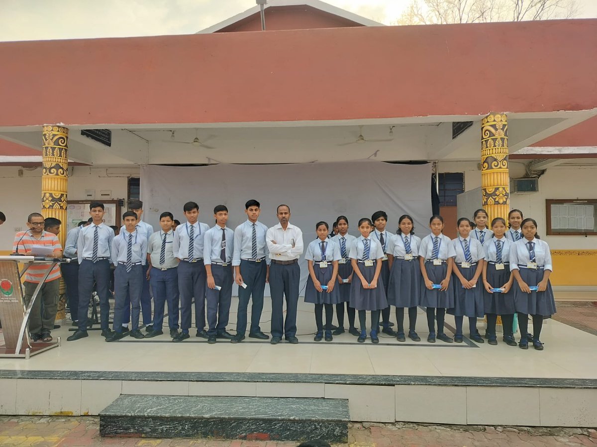 jnvangulodisha's tweet photo. Annual Result Distribution conducted in PM SHRI JNV ,Angul ,Odisha  for the Academic Session 2025–26.
#NVS #JNV #AnnualResult #AcademicExcellence @NVS_HQ https://t.co/2m4izbDpgz