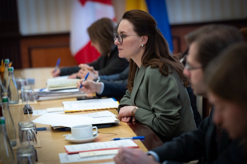 Kabmin_UA_e's tweet image. Prime Minister @Svyrydenko_Y met with Secretary of State for International Development of Canada @randeepssarai 
tinyurl.com/2p9u3p8y
#Support #Finance #Canada #CMU