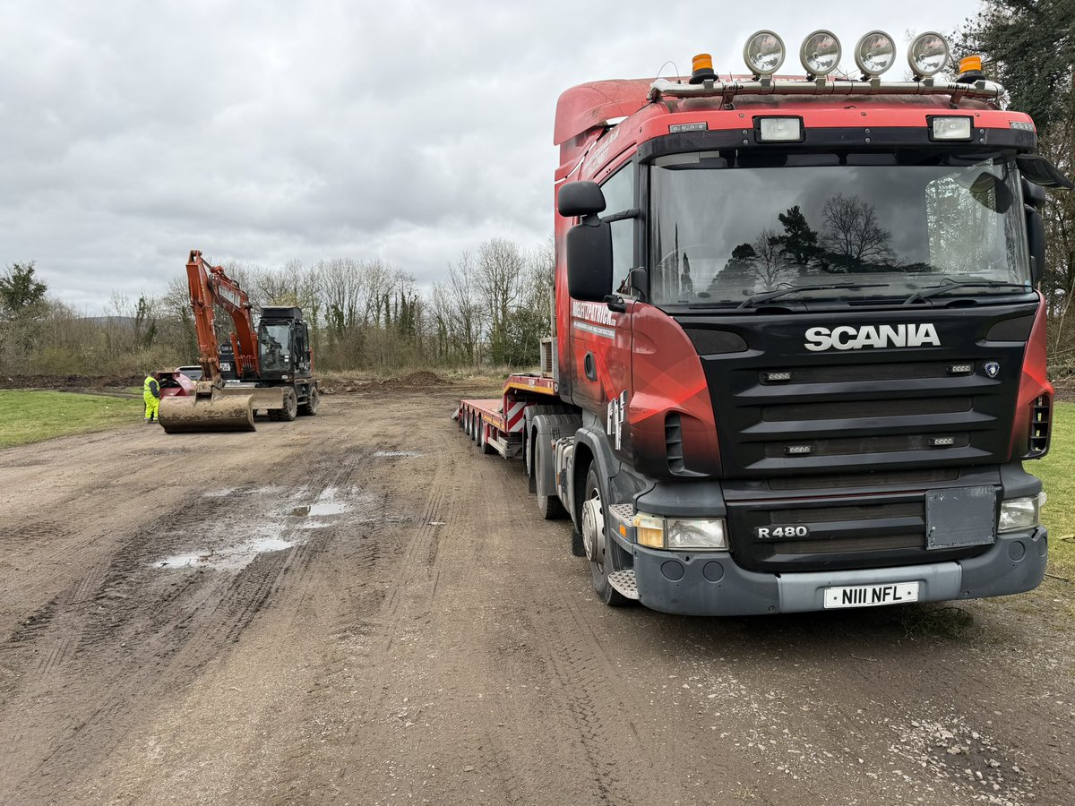 Noel Fitzpatrick Ltd tweet media