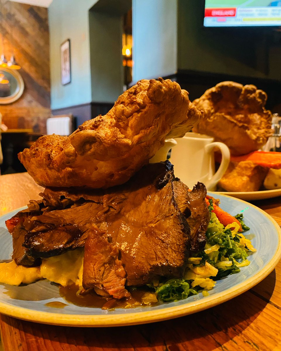 Orange Tree Hotel tweet media