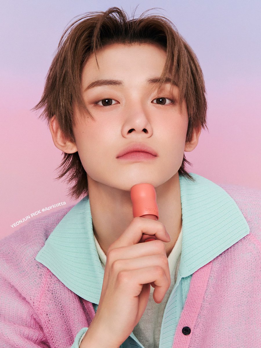 -`☆´- tweet media