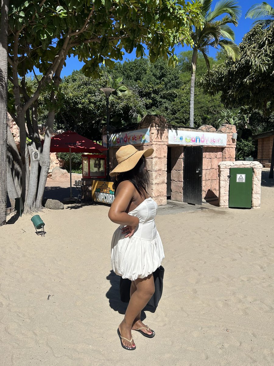 Gobuiwang3's tweet photo. Our mini vacation was nice👌 https://t.co/DRwT82wjvC