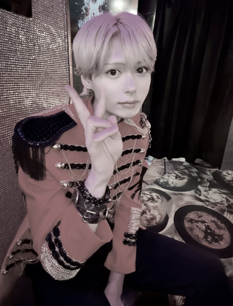 えもん tweet media