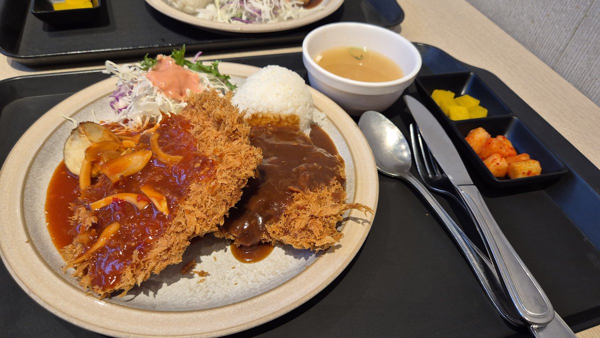 ちなき tweet media