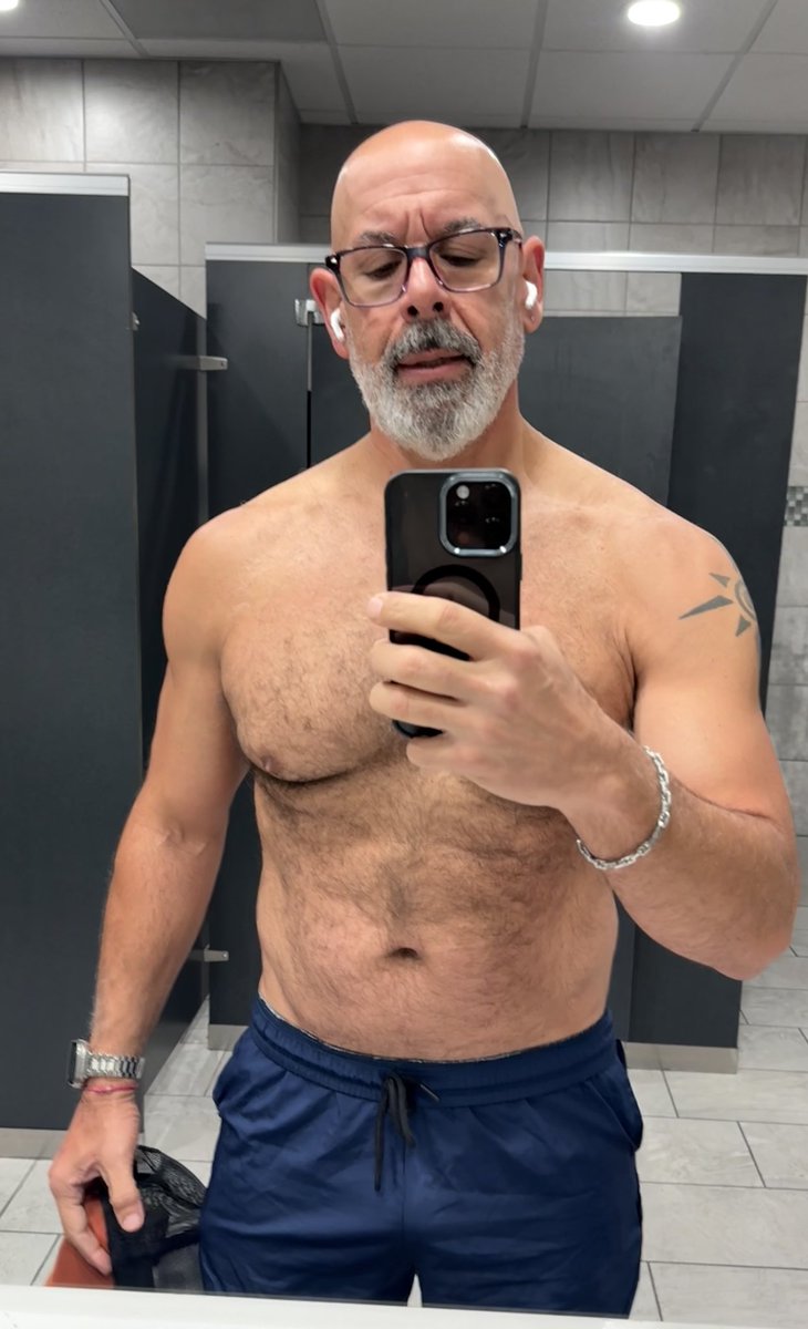 Carlos MRR tweet media