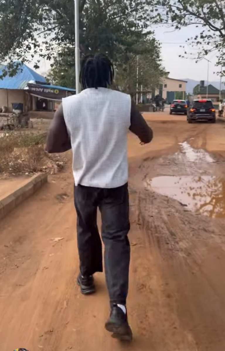 🎙️DEYEMI🎙️🎶 tweet media