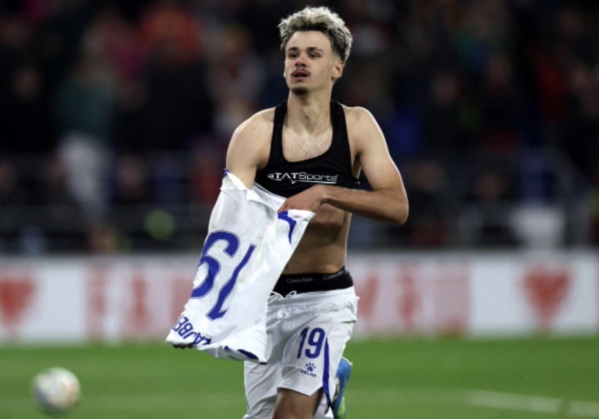 Diego De Luca tweet media