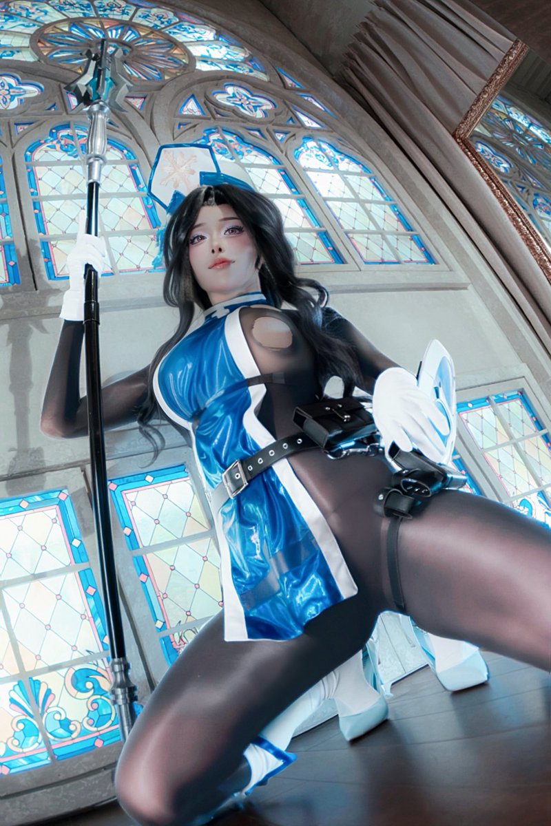 メイデン：アイスローズ ❄️⸝ 𓈒𓏸︎︎︎︎