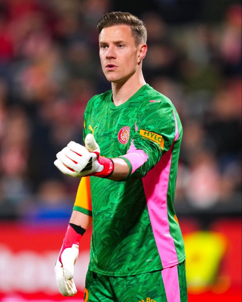 Som I Serem FCB tweet media