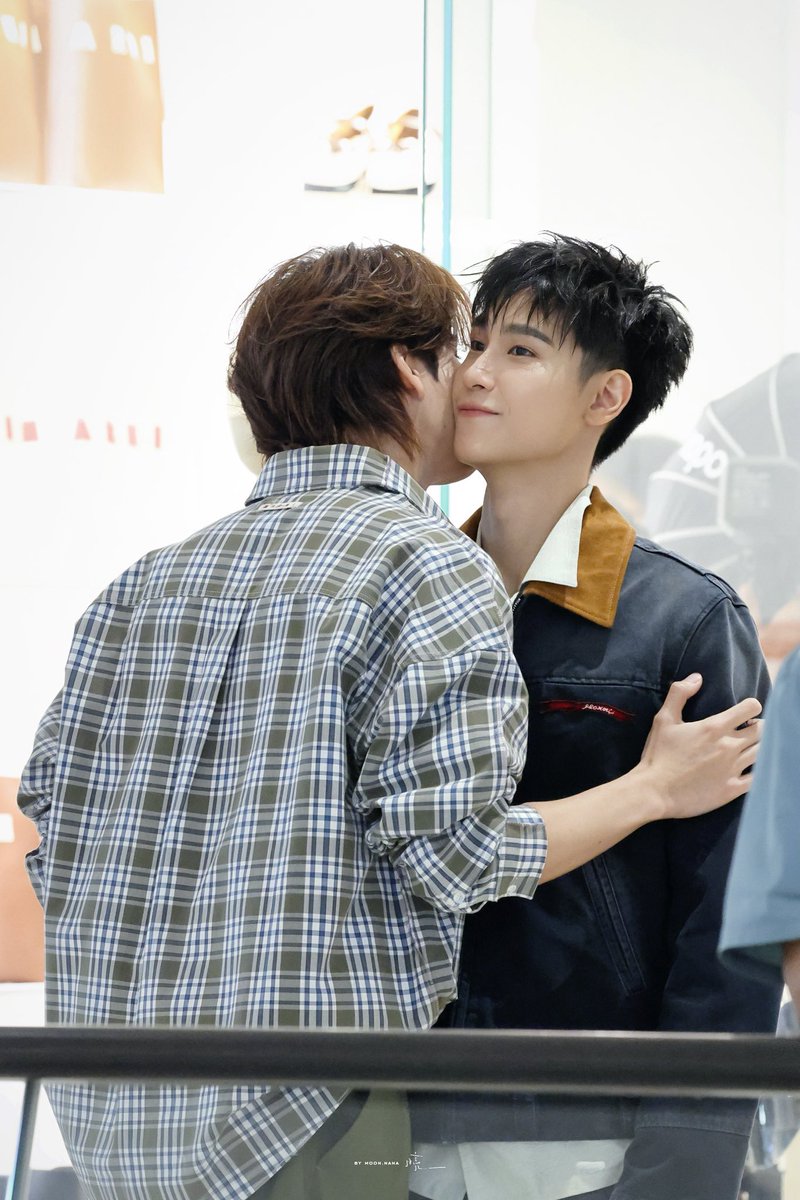 inrenni_JMJ's tweet image. เสพติดความรักของจูมาร์ค

JUNIORMARK WITH MARNI

​#MARNI #MARNITH #PATLuxurygroup
#JuniorMark #junniorrs #markjrtn
