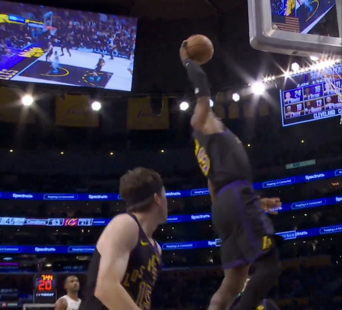 Michael J. Duarte tweet media