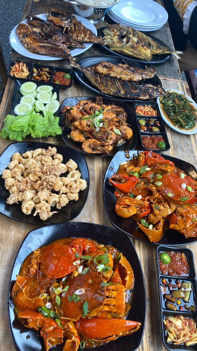 ning ayu tweet media