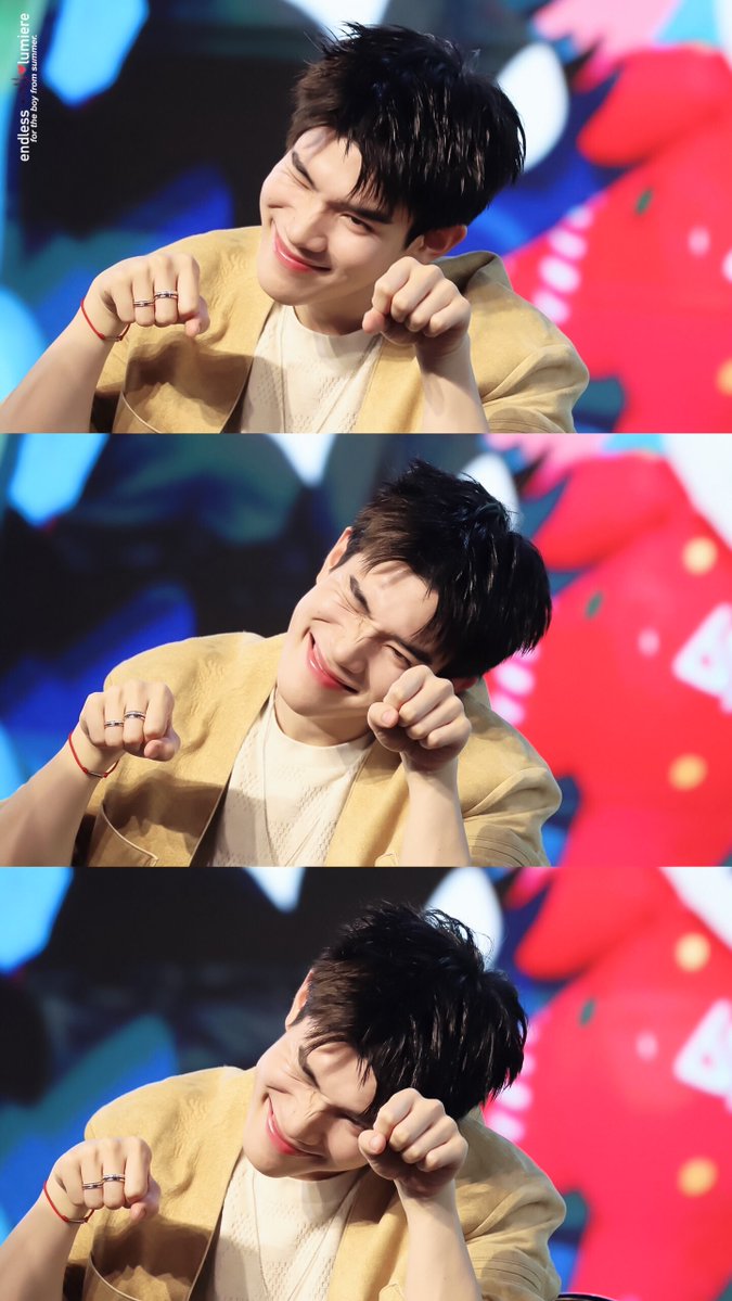 비타민 ≽🎀•⩊•^≼4 u tweet media