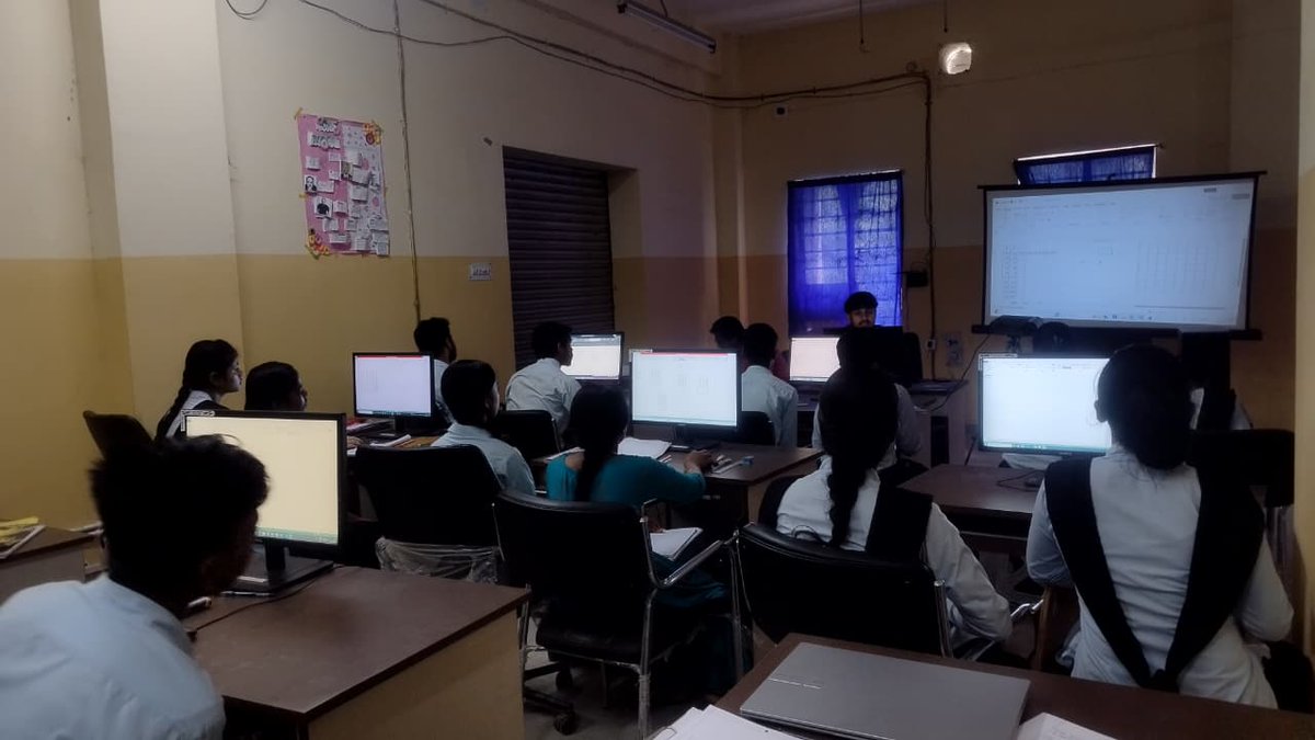 ItiBinpur's tweet photo. Some glimpses from the COPA Trade Practical Class at Binpur-II Government ITI 💻✨
Learning by doing, building skills for a digital future. 🚀📚
#COPA #ITI #PracticalClass #SkillDevelopment #DigitalLearning #BinpurITI https://t.co/IUSv49OrFz