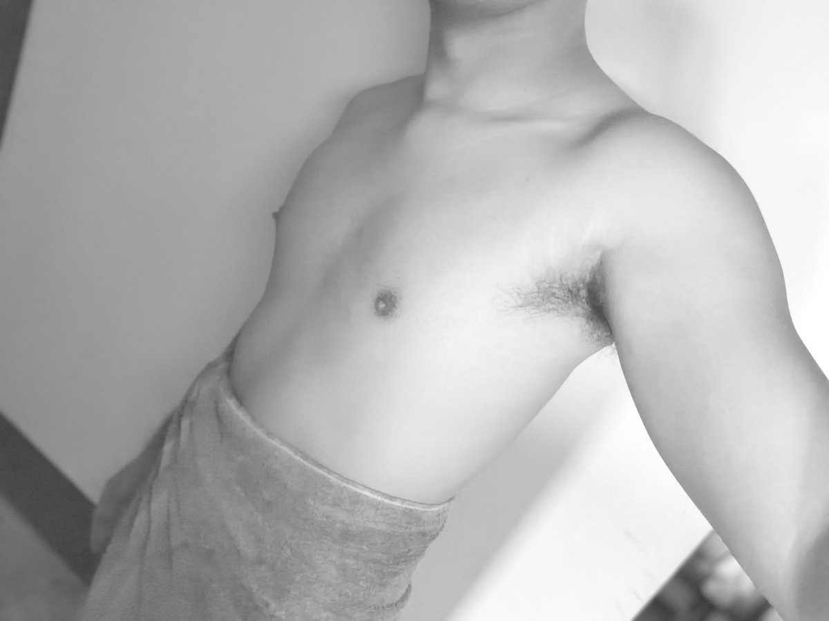 straightt03's tweet photo. hi 💦 https://t.co/Gvf3XMjdD9