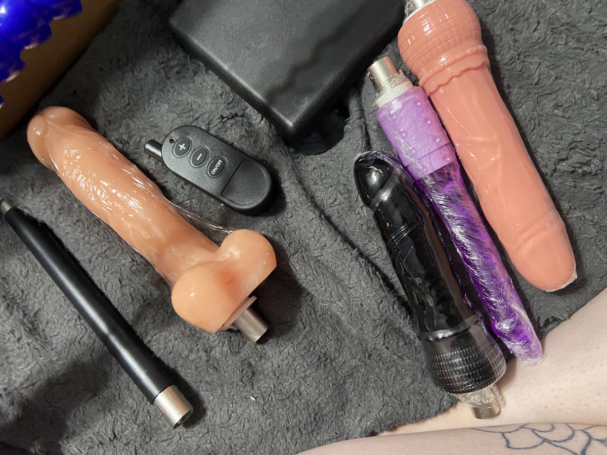 xXGh0stiiXx's tweet photo. Ïve got a discount code for y’all on this one guys 🫶🏻🫶🏻🫶🏻

50%discount code:LOVEFIYOZY

Sex Machine Automatic Dildo... https://t.co/6MylWrsetM https://t.co/PTF71LfQvd