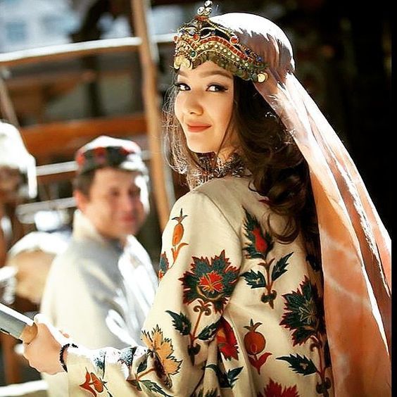 Atası gibi özünde Türk kızı tweet media