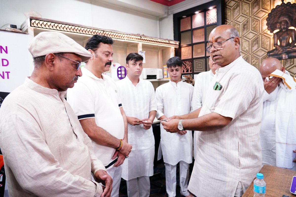 Sanjay Satyendra Pathak tweet media