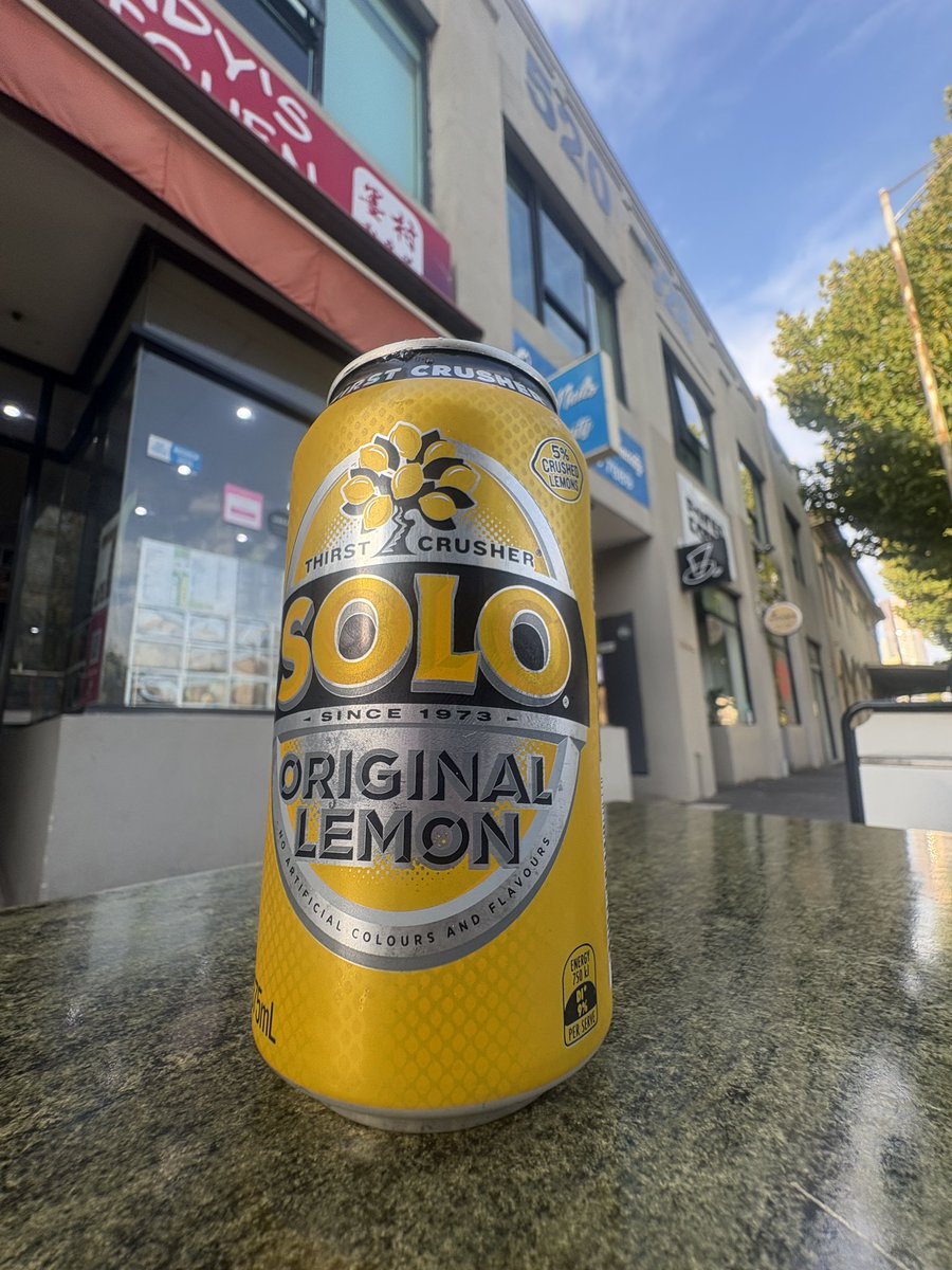 Hipstergeddon tweet media