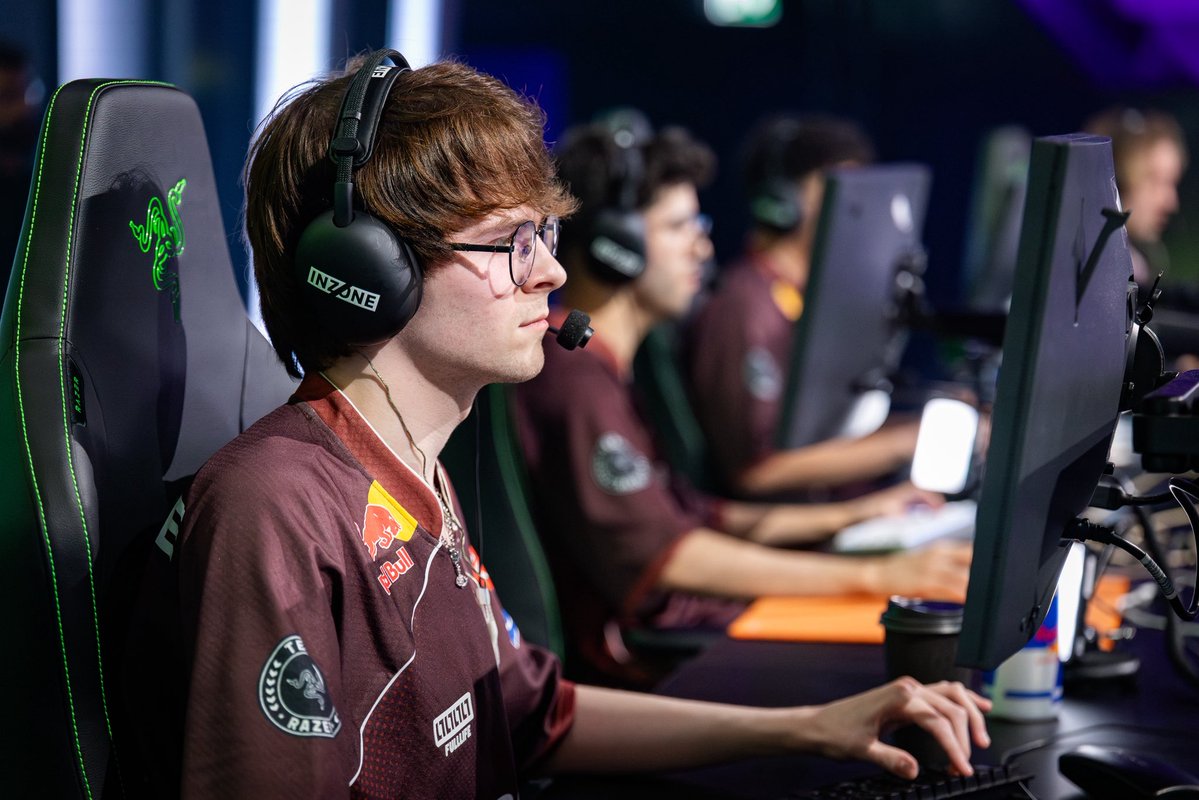 lani 𖣂🚂 #1 n4rrate hater (fan) tweet media