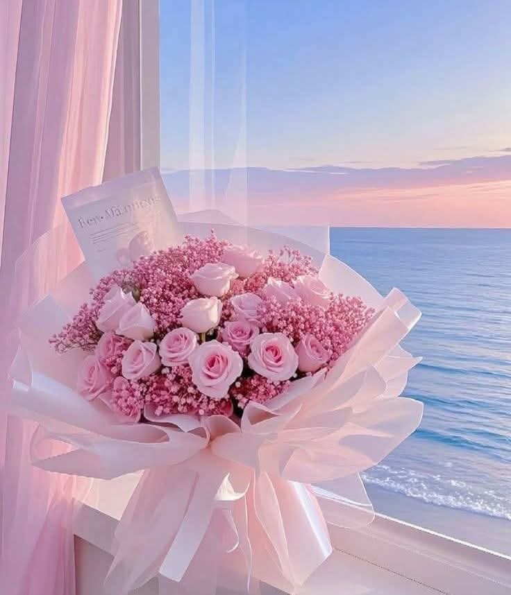 sesiz2306's tweet photo. "#Dikildiği her #toprağa, #baharı getiren #çiçeğin adıdır #İNŞİRÂH...
Ya Rab!!
bir #İnşirah_ ferahlığı ver #kalbimize, Estir #rahmetini #yüreğimize..
Estir ki;
bu #yüreklerimiz uyansın #hüzün ve #sükut sessizliğinden.. !..
#Hayırlı Sabahlar..!!
🍂🌸🤲🌸🍂 https://t.co/EXt0DdodpX