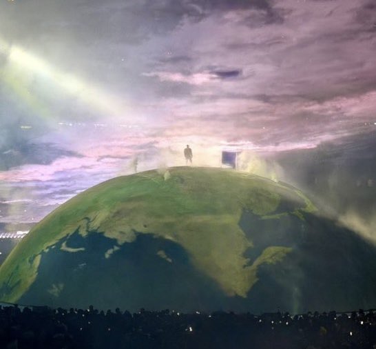 King Nix 👑 tweet media