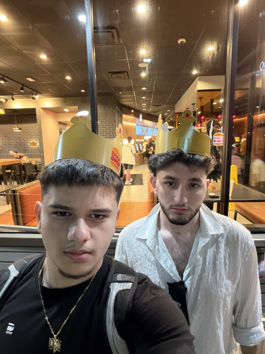 AK🇦🇱 tweet media