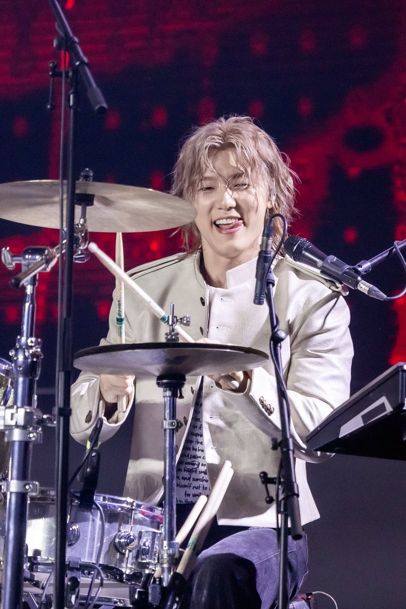 1stmusicstation's tweet photo. https://t.co/TGN7cD8PP0