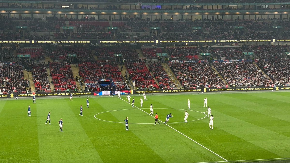 STEPOUT ⚽️ tweet media